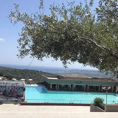 Villaggio Club Cugnana Verde Hotel